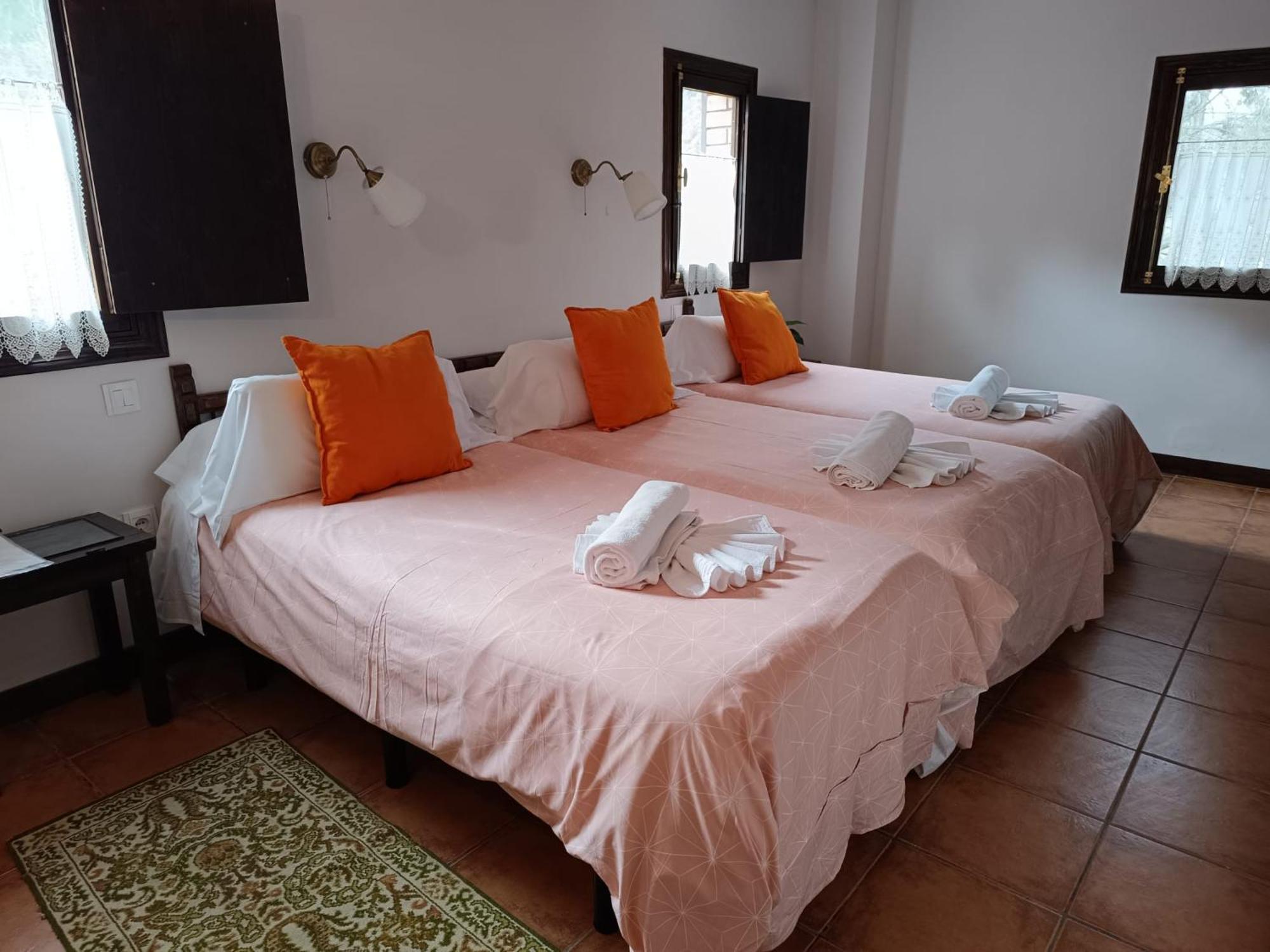 Hotel Rural Don Burguillo El Tiemblo Luaran gambar