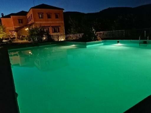 Hotel Rural Don Burguillo El Tiemblo Luaran gambar